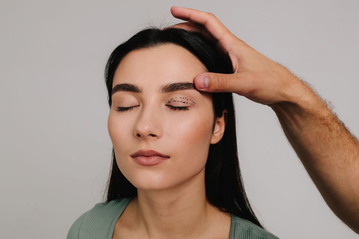 felso-szemhejplasztika